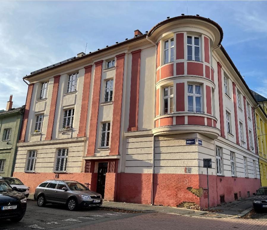 Sonja Holiday Home Ostrava Bagian luar foto